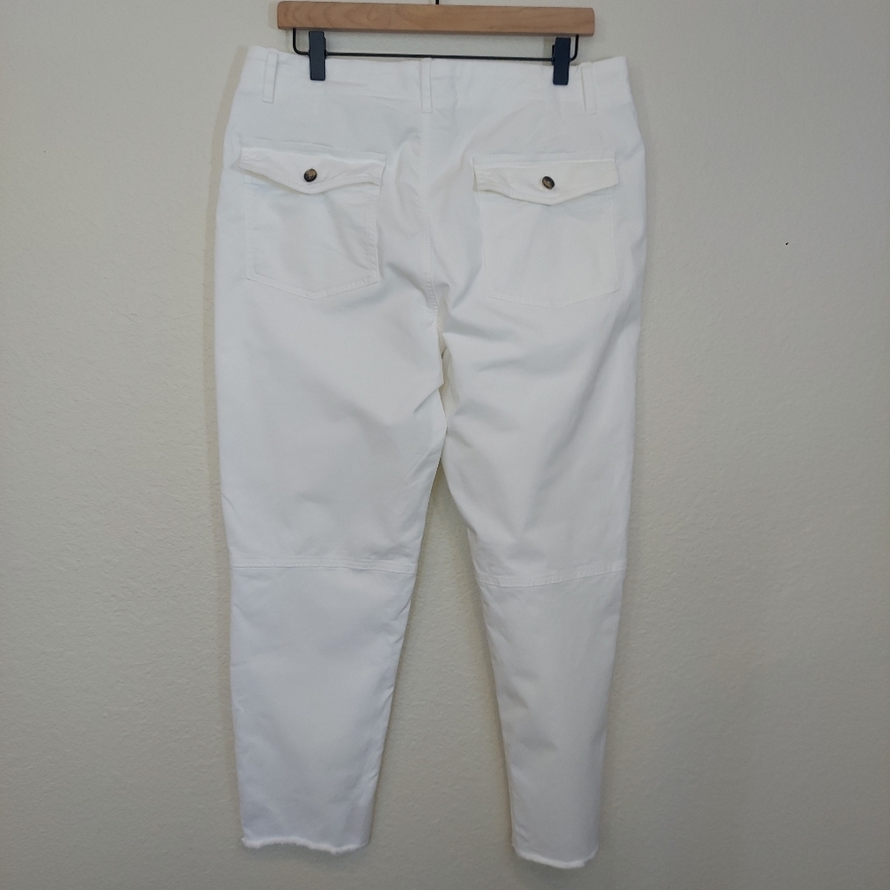 Banana Republic White Girlfriend Authentic Chino Pant  Raw Hem Sz 12 - Picture 5 of 17